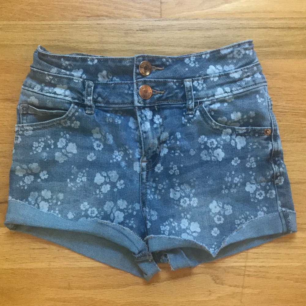 Cherokee Jean Shorts Flowered Girls L 10/12